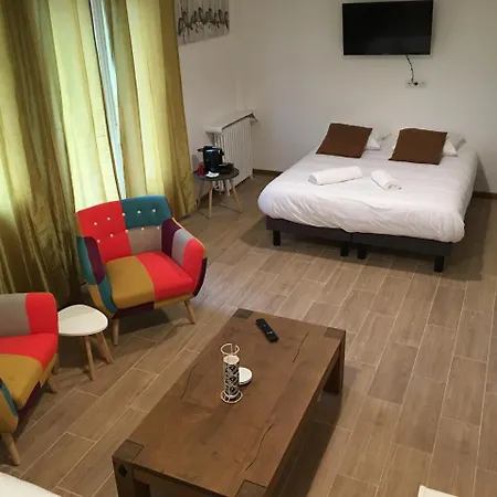 Bed and Breakfast Au Charme Du Lac 2